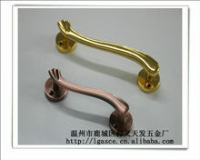 明孔拉手 五金配件中的精巧之选